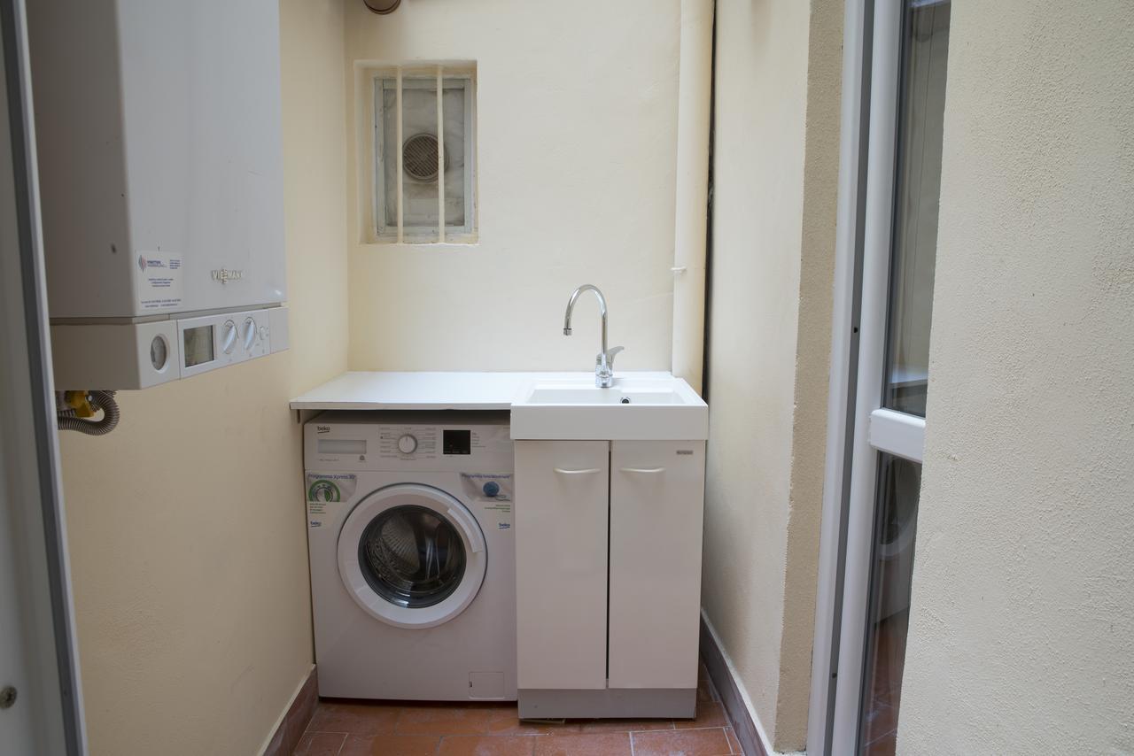 60m² 1 slaapkamer, 2 privé badkamer Appartement in Historical Center Florence Buitenkant foto